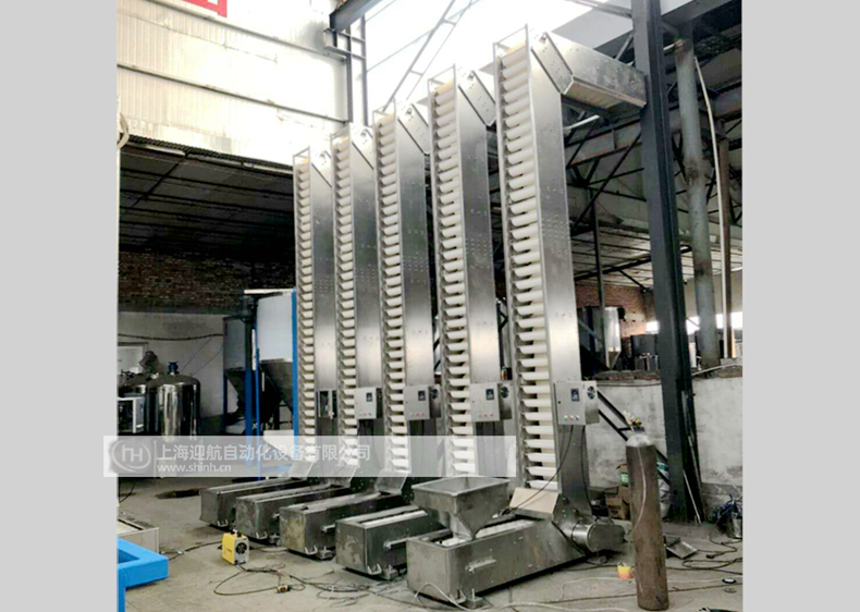 多個(gè)斗式提升機(jī)