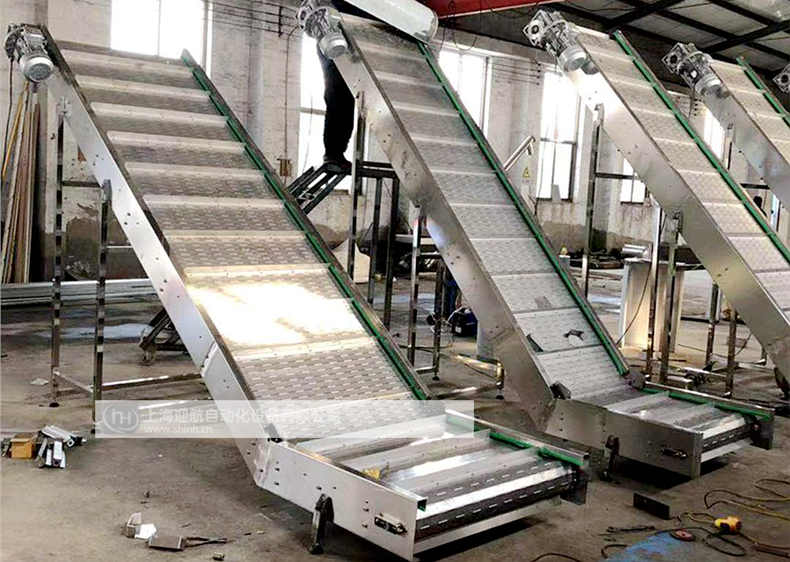 爬坡輸送機(jī)